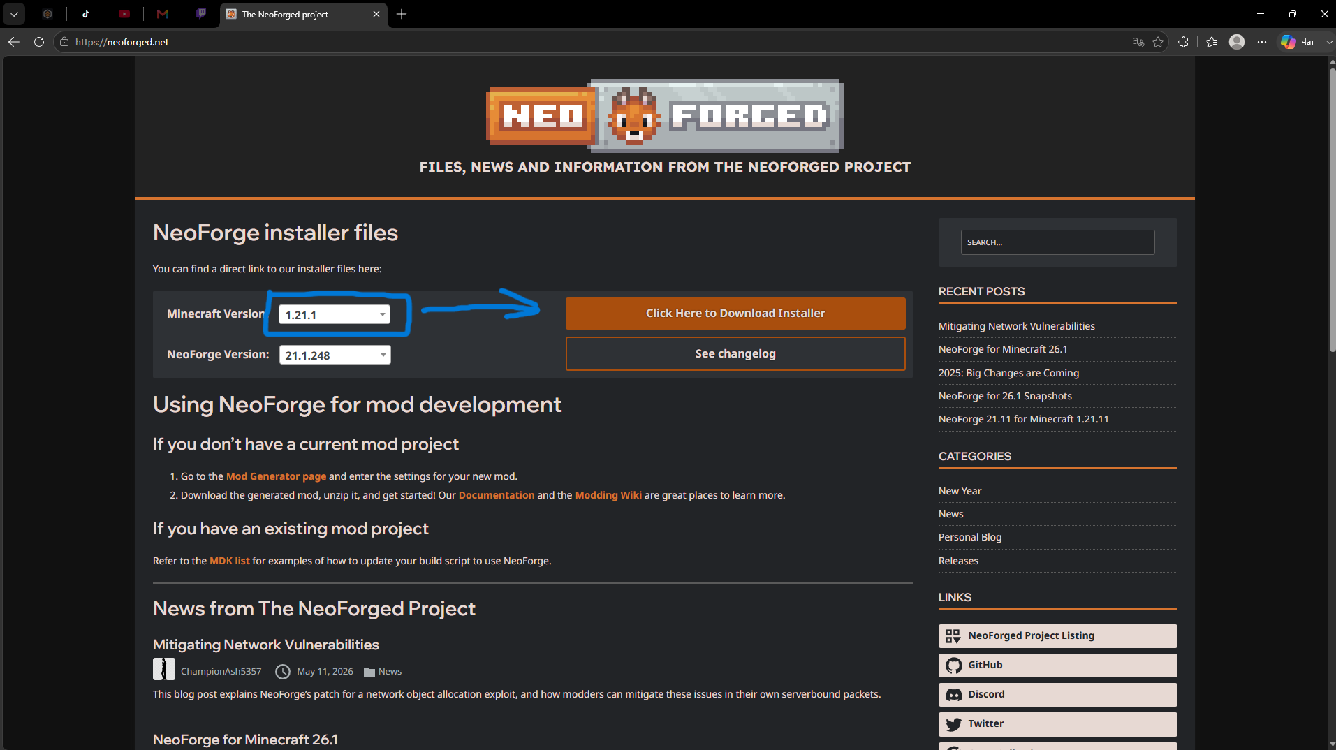 Выбор Minecraft 1.21.1 на сайте NeoForge